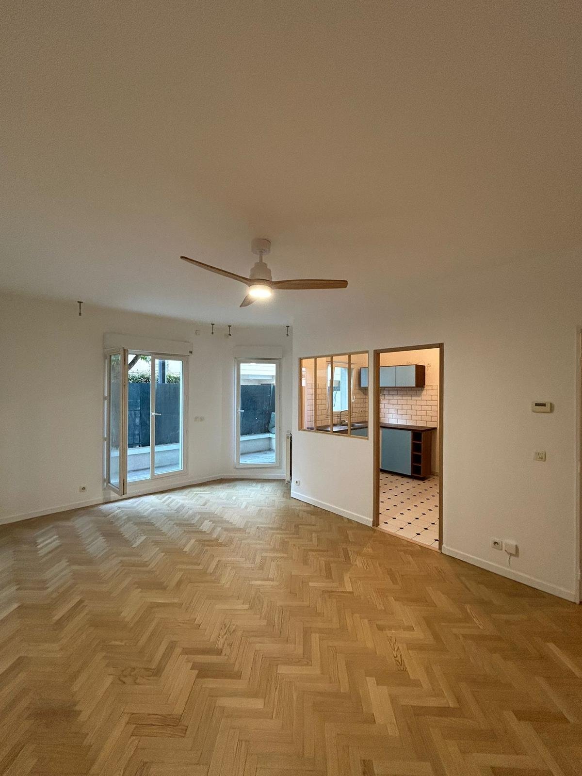 Rénovation d'un salon, parquet en chevrons